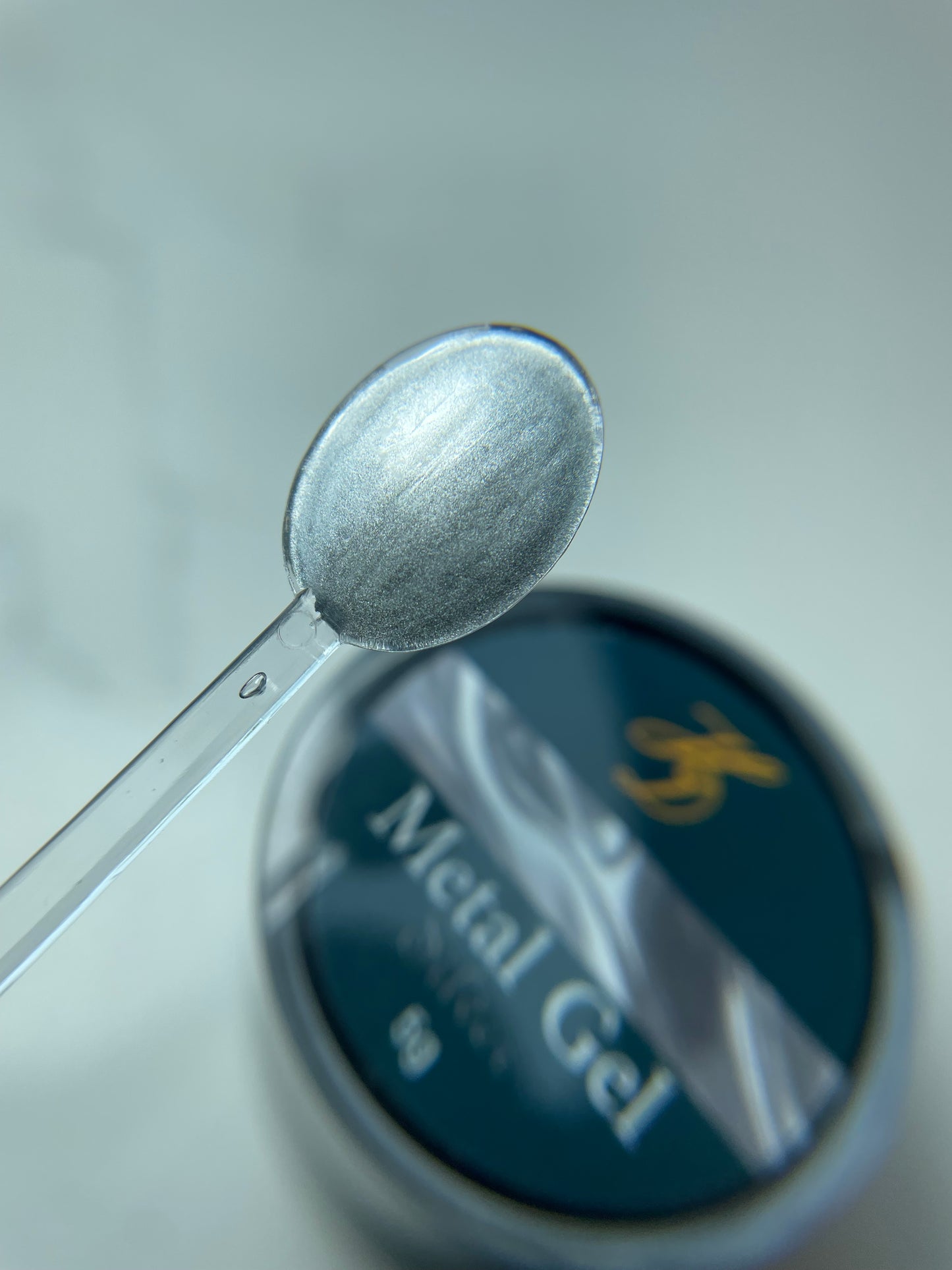 Metal Gel